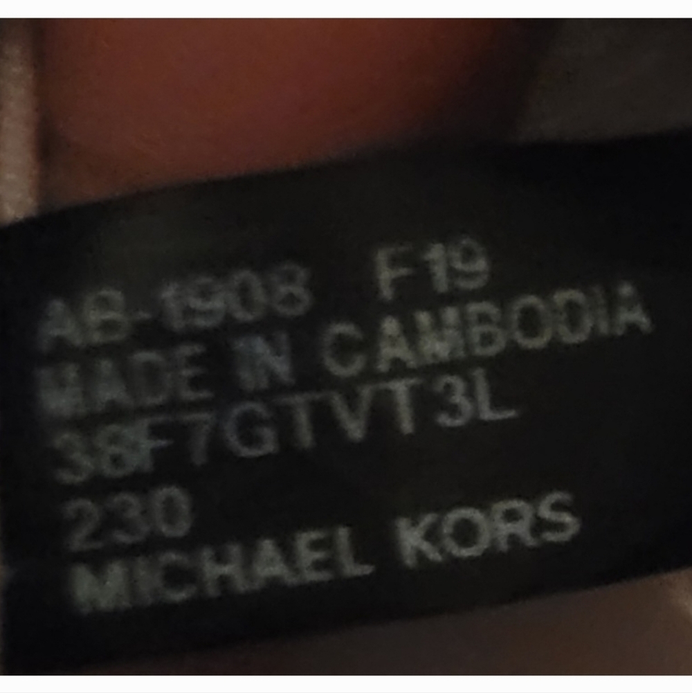 Michael Kors Brown Tote Bag - Picture 16 of 16